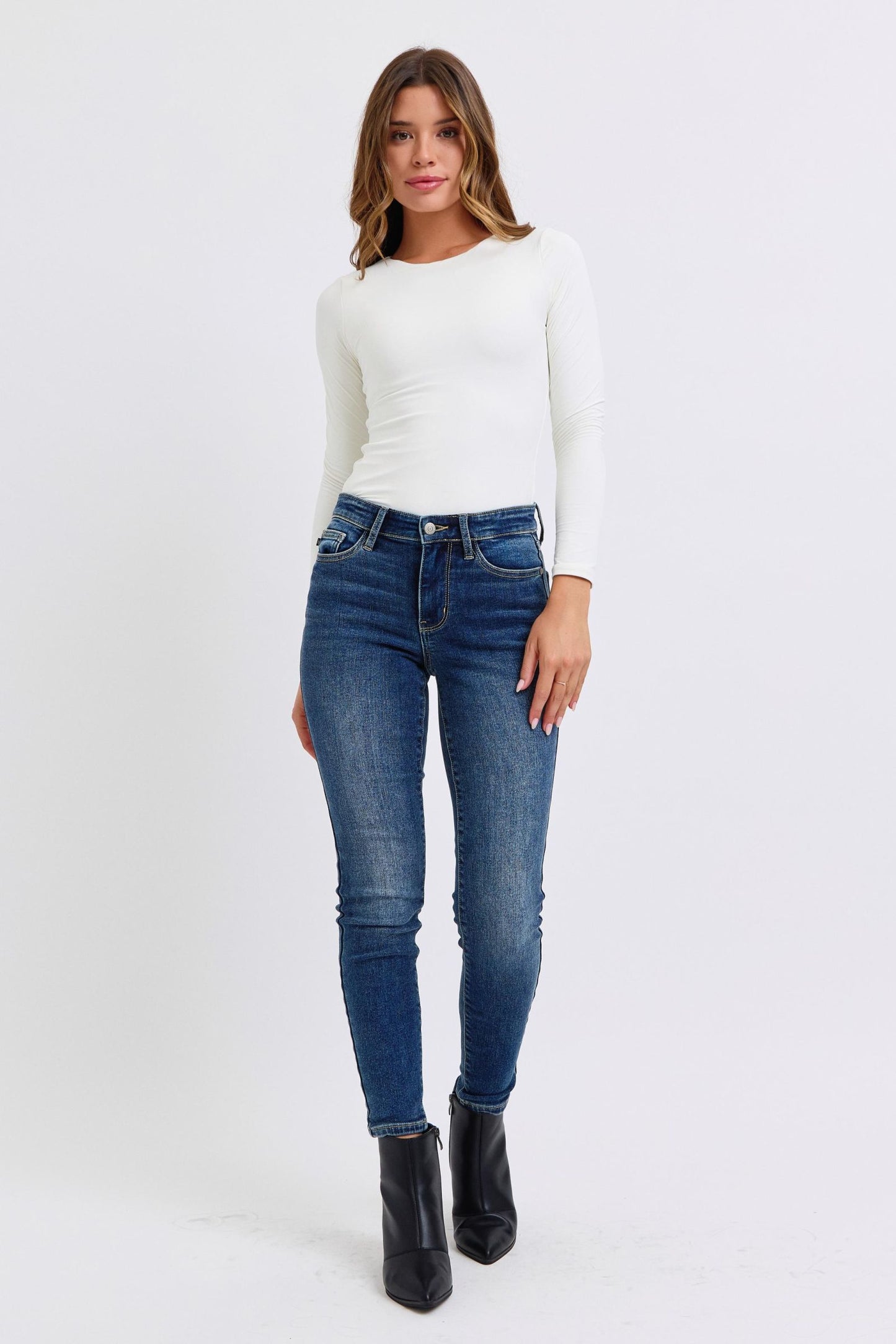 Judy Blue Full Size Run Mid-Rise Waist Skinny Jeans with Thermal Lining - online only